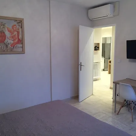 Les Vertes Annees F4 Apartamento *