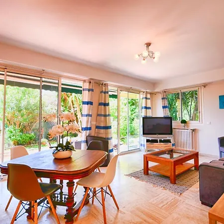 Apartamento Les Vertes Annees F4 Juan-les-Pins