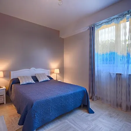 Apartamento Les Vertes Annees F4 *